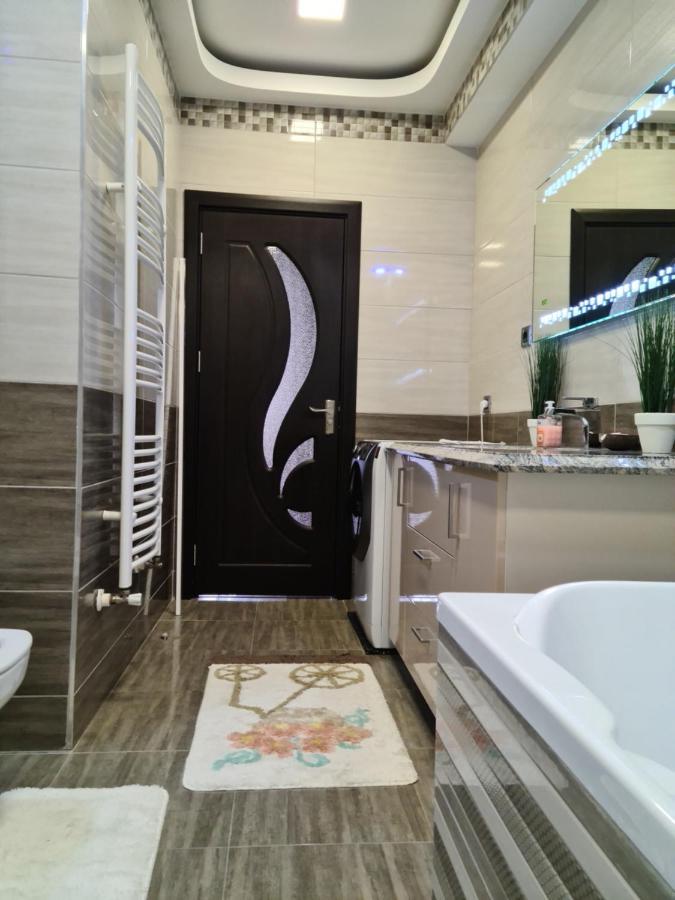 Premium Apartment Isaran Braşov Exterior foto